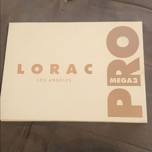 Lorac Mega3 Pro Pallet